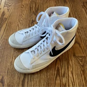 Nike Blazer Mid ‘77 Vintage Men’s Size 10